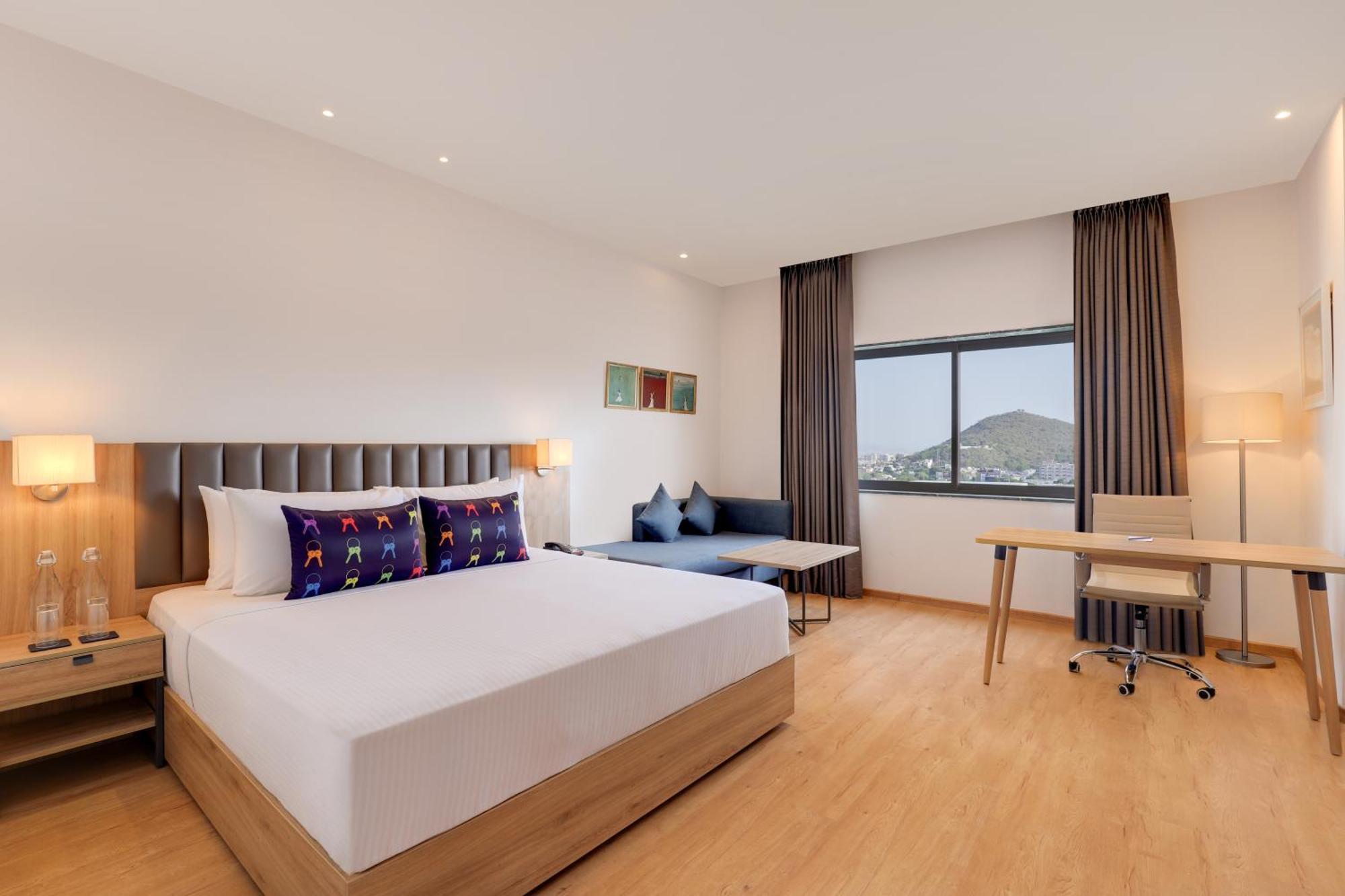 Keys Lite By Lemon Tree Hotels, Urban Square, Udaipur Eksteriør bilde