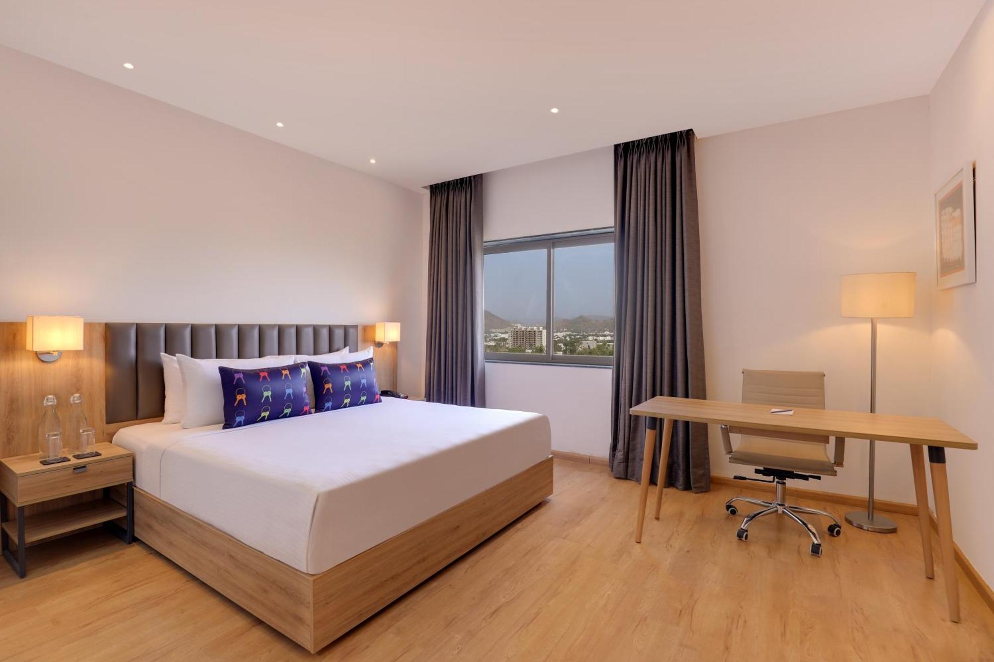 Keys Lite By Lemon Tree Hotels, Urban Square, Udaipur Eksteriør bilde